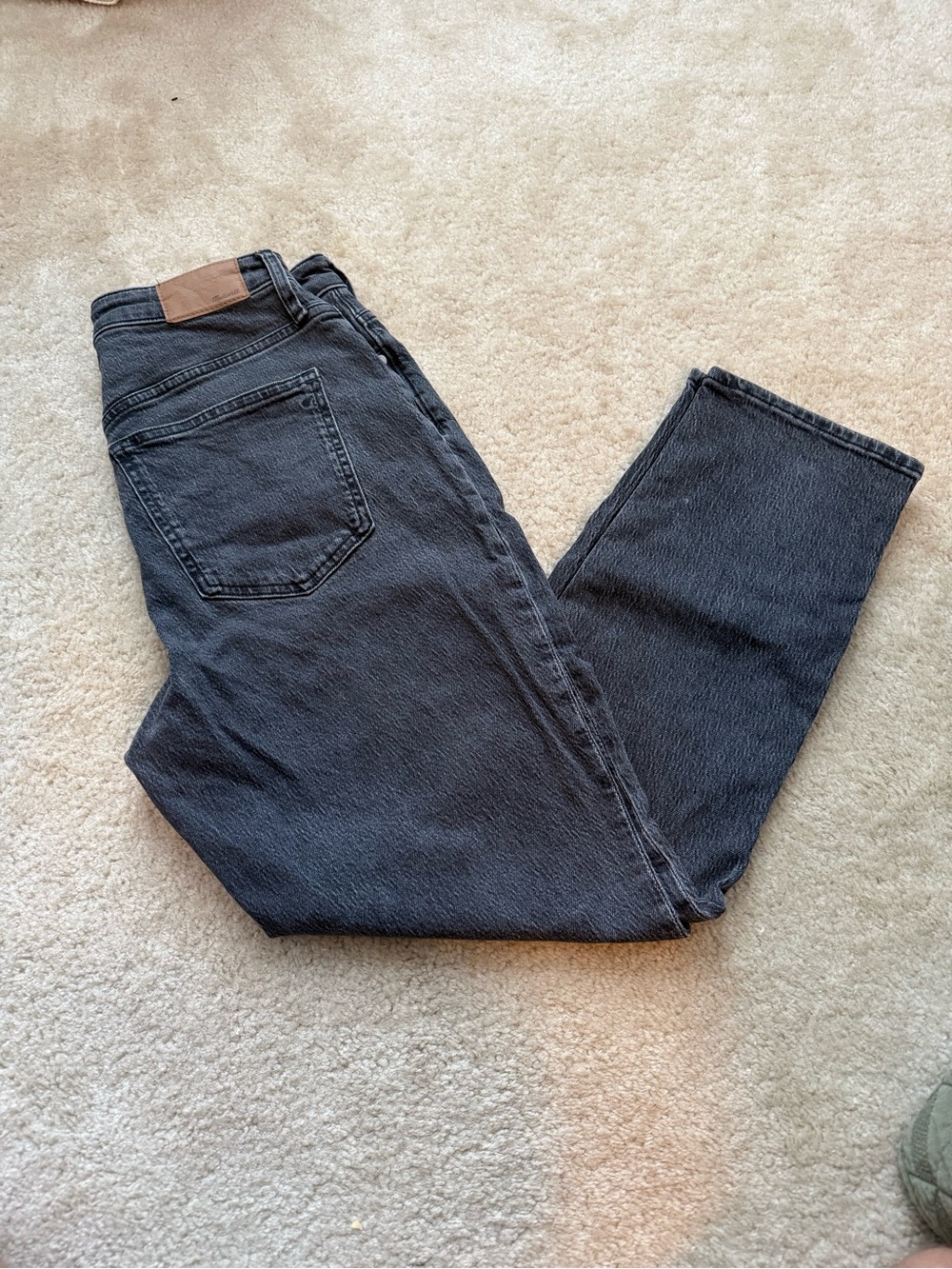 Madewell Black Straight-Leg Women’s Jeans